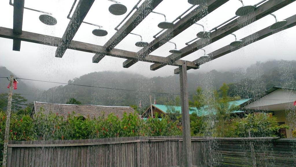 Kinabalu Poring Vacation Lodge Kampung Poring Esterno foto
