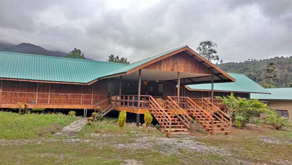 Kinabalu Poring Vacation Lodge Kampung Poring Esterno foto
