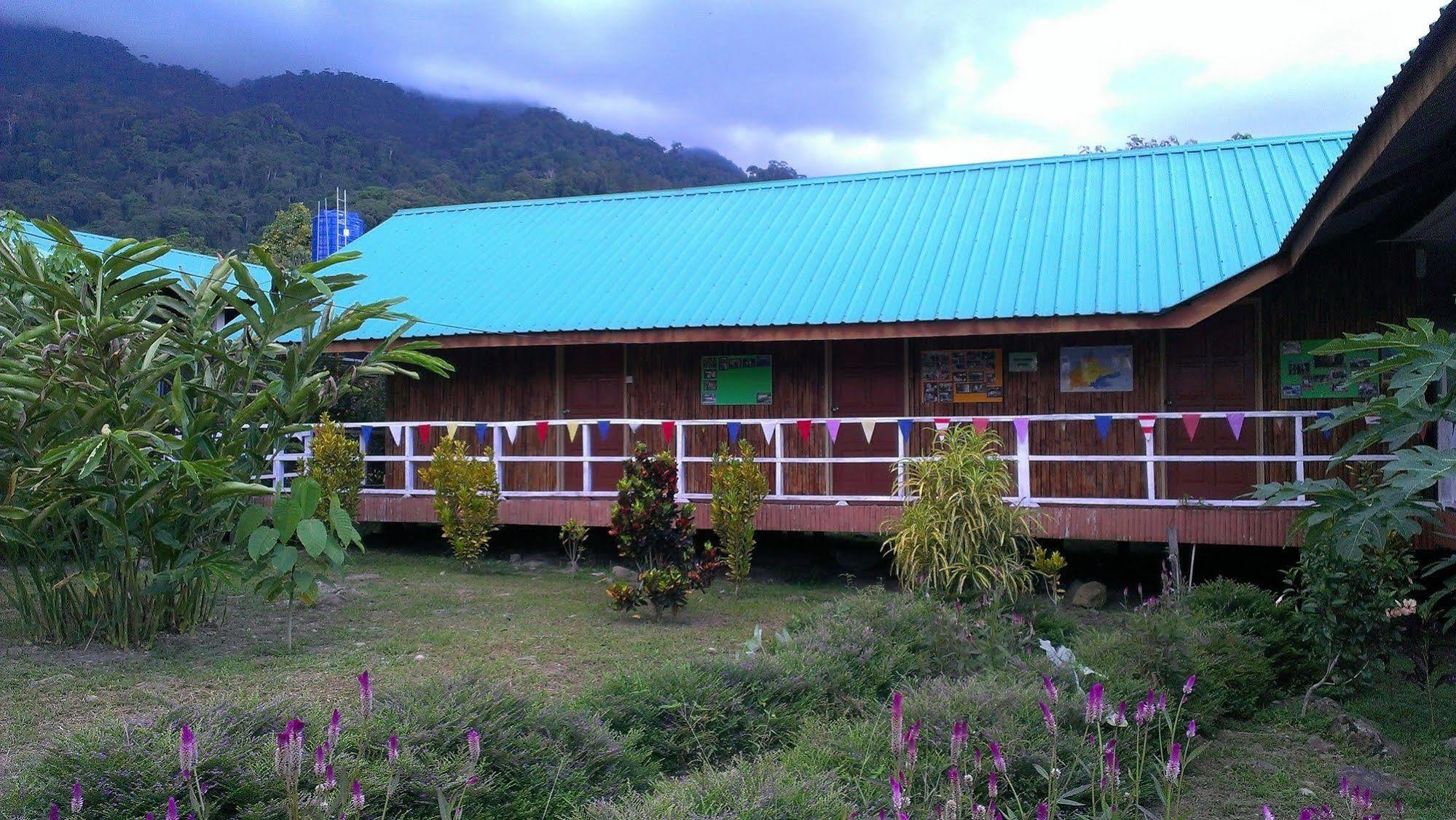 Kinabalu Poring Vacation Lodge Kampung Poring Esterno foto
