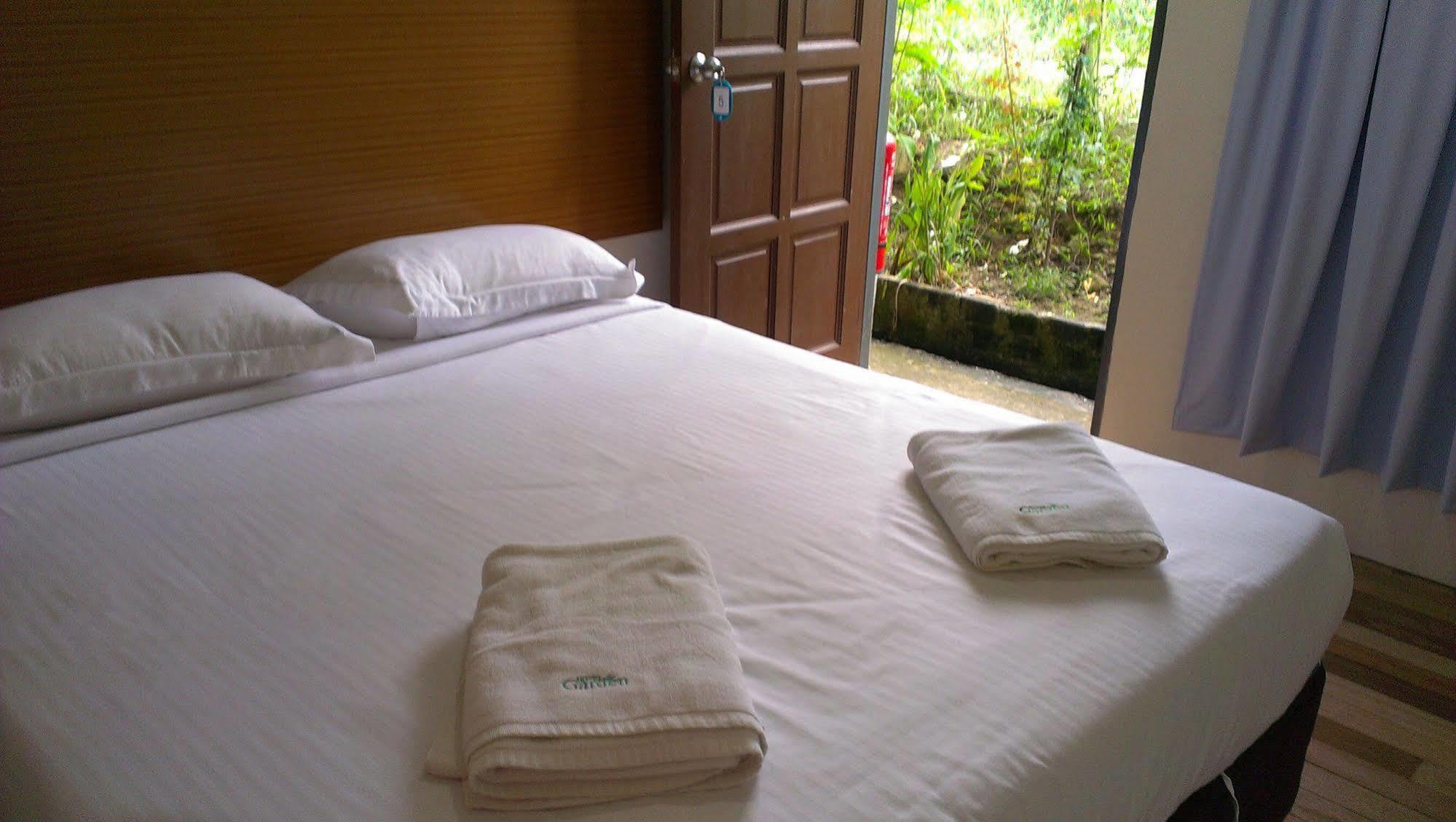 Kinabalu Poring Vacation Lodge Kampung Poring Esterno foto