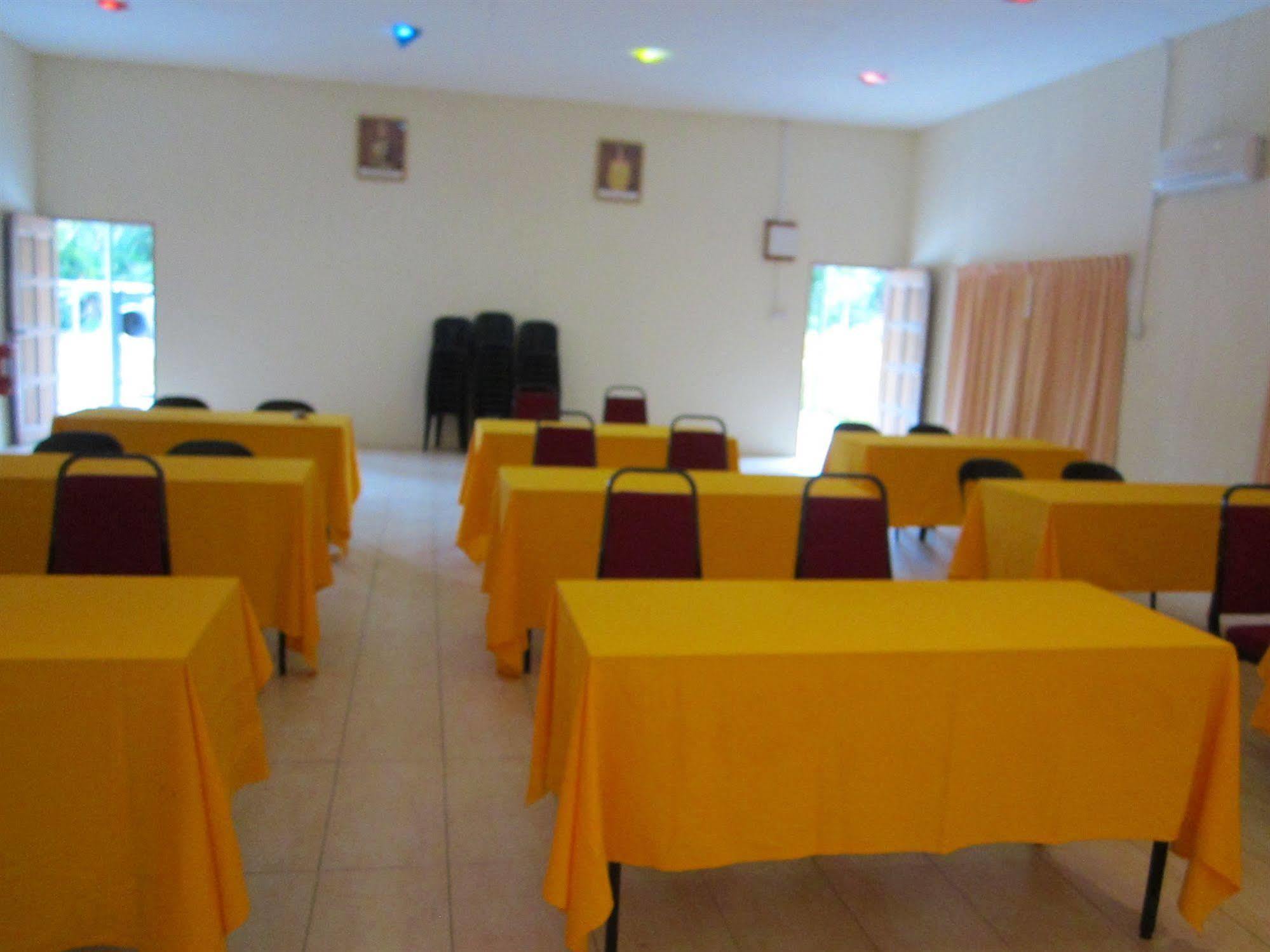 Kinabalu Poring Vacation Lodge Kampung Poring Esterno foto