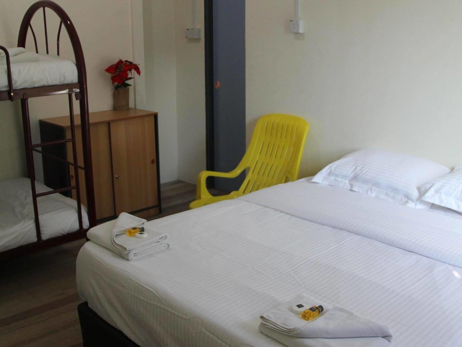 Kinabalu Poring Vacation Lodge Kampung Poring Esterno foto